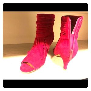Hot Pink Opened Toe Ankle Boots.